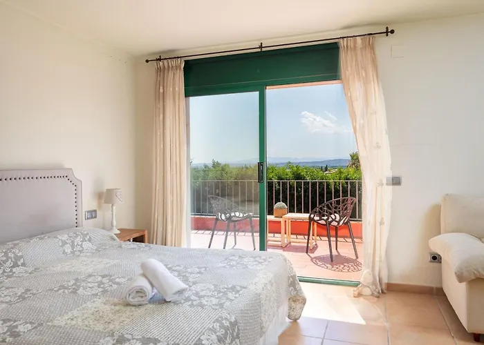 Flateli Villa *