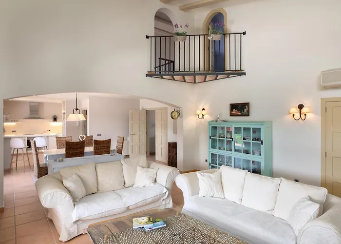 Villa Flateli *
