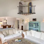 Villa Flateli *