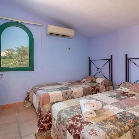 Flateli Villa *